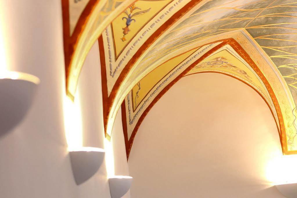Boutique Hotel La Rinascente Locarno Bagian luar foto