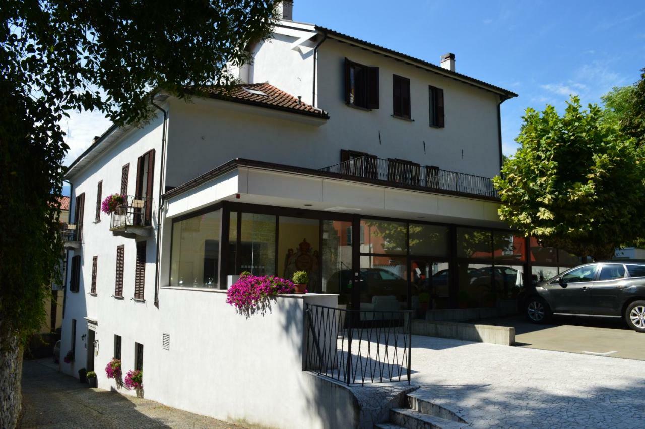 Boutique Hotel La Rinascente Locarno Bagian luar foto