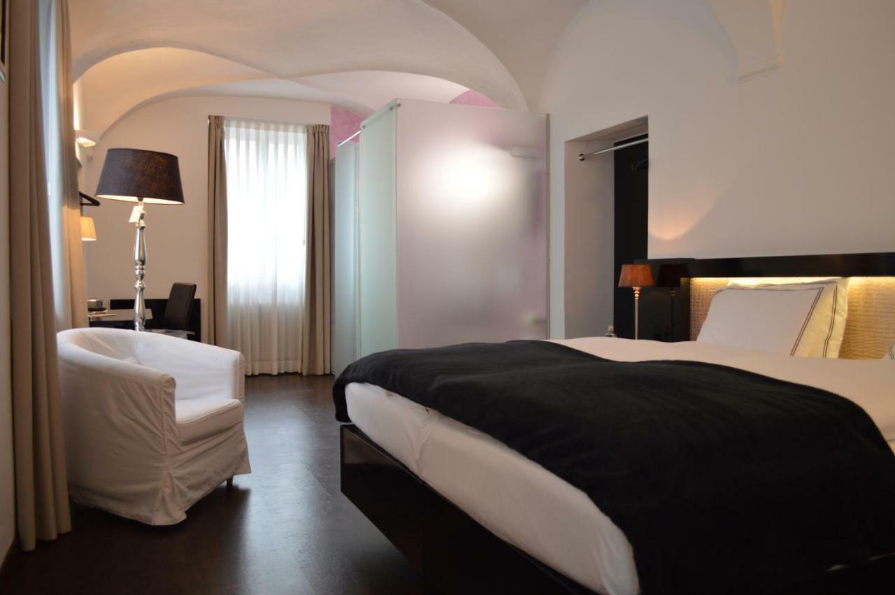 Boutique Hotel La Rinascente Locarno Bagian luar foto
